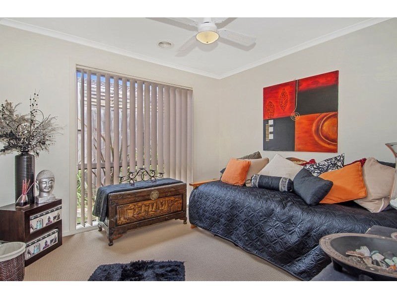 80 Oberon Drive, Carrum Downs VIC 3201