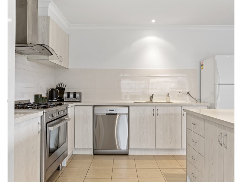 47 Sanoma Drive, Skye VIC 3977