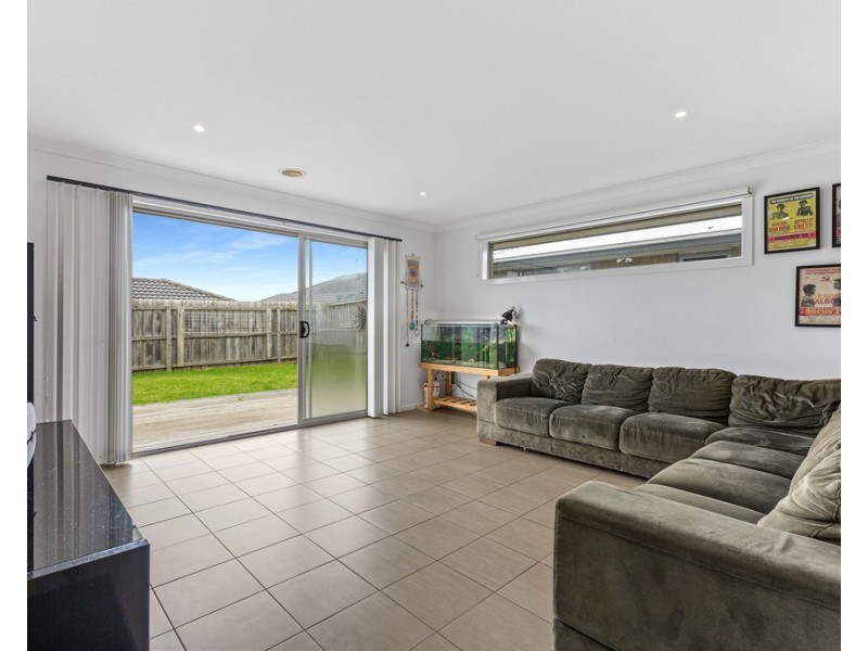 47 Sanoma Drive, Skye VIC 3977