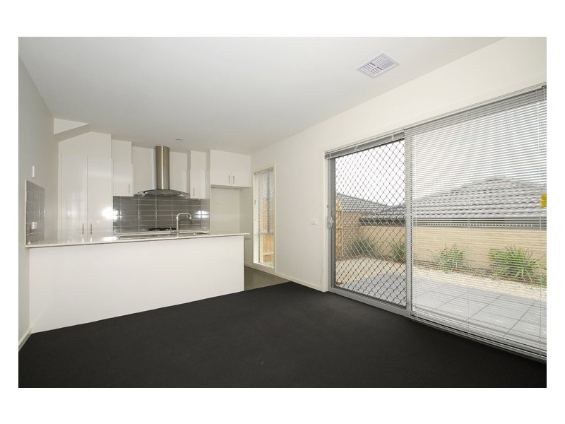 145c Hall Road, Skye VIC 3977