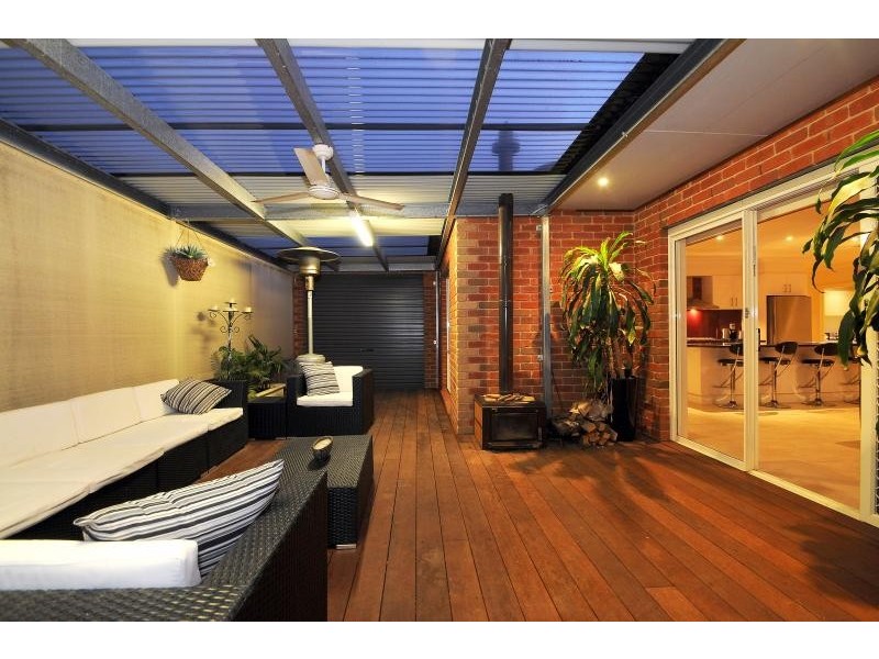 22 Friuli Place, Skye VIC 3977