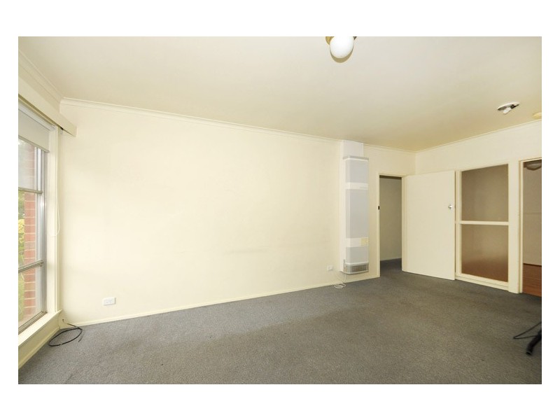 1/38 Rosemary Crescent, Frankston North VIC 3200