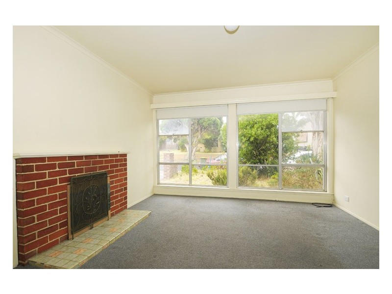 1/38 Rosemary Crescent, Frankston North VIC 3200