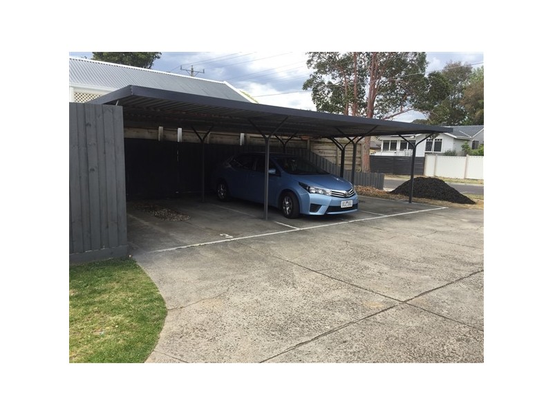2/33-35 Roberts Street, Frankston VIC 3199
