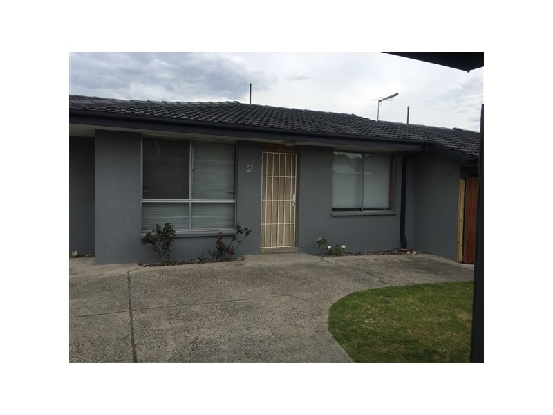 2/33-35 Roberts Street, Frankston VIC 3199