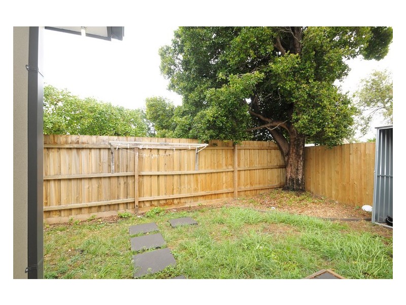 2/38 Rosemary Crescent, Frankston North VIC 3200