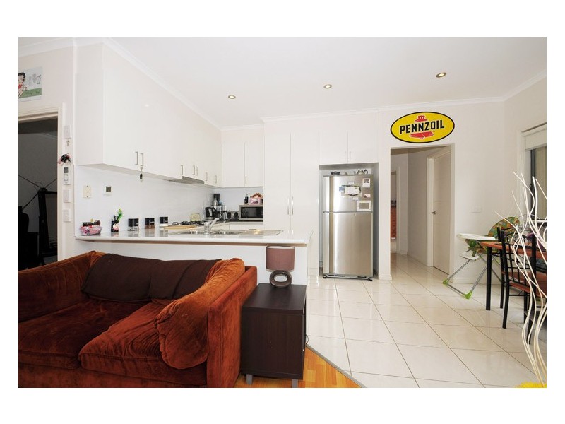 2/38 Rosemary Crescent, Frankston North VIC 3200