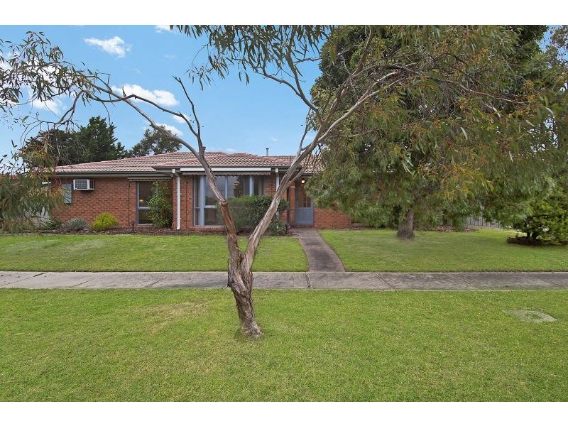 2 Wills Court, Cranbourne North VIC 3977