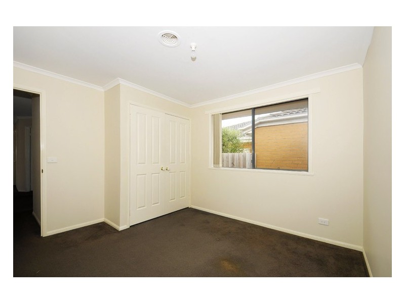 29 Postregna Way, Skye VIC 3977