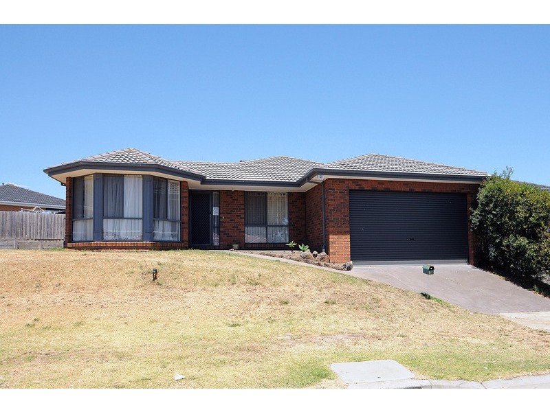 29 Postregna Way, Skye VIC 3977