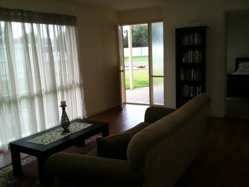 5 Moorhead Avenue, Mornington VIC 3931