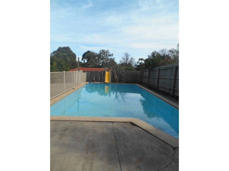 10 Acacia Court, Frankston VIC 3199