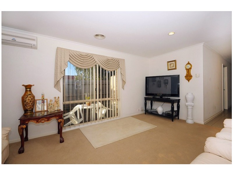 10 Mina Court, Carrum Downs VIC 3201