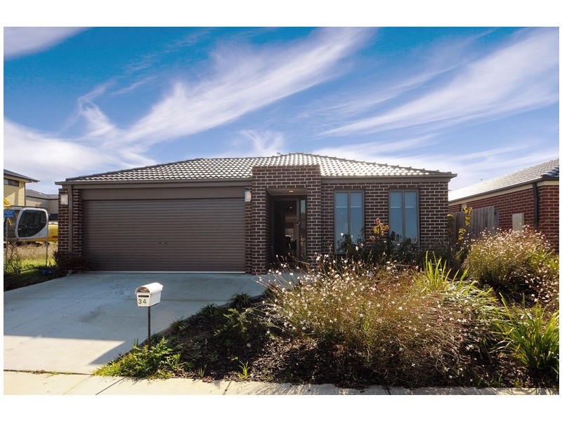 34 Jacaranda Drive, Carrum Downs VIC 3201