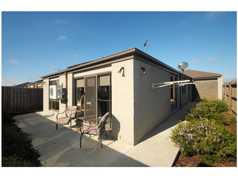 34 Jacaranda Drive, Carrum Downs VIC 3201