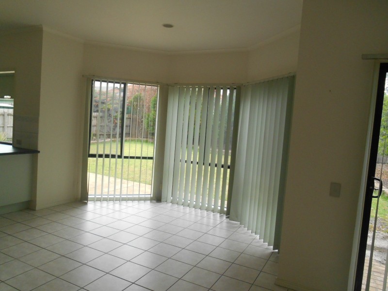 2 St Johns Wood, Skye VIC 3977