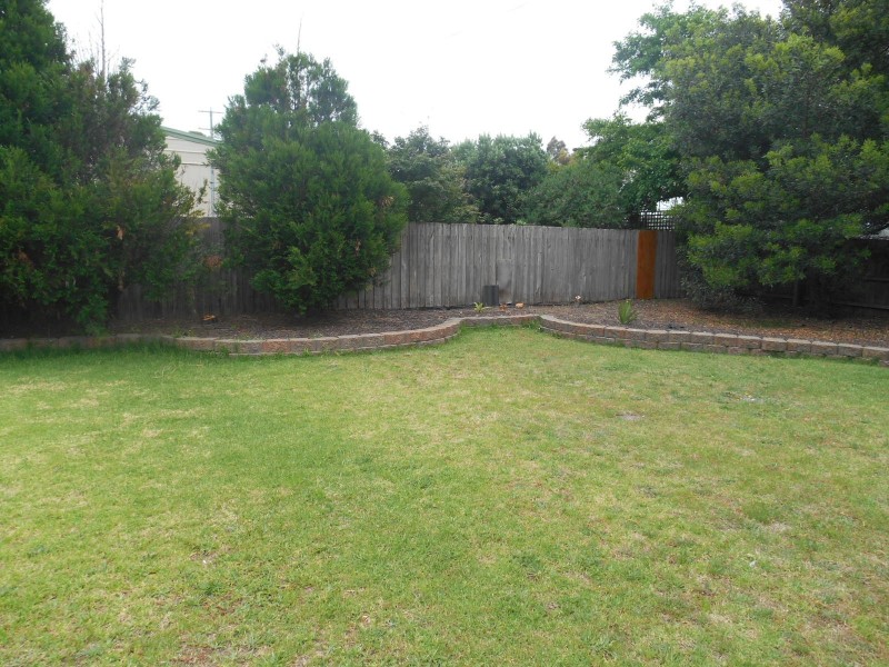 2 St Johns Wood, Skye VIC 3977