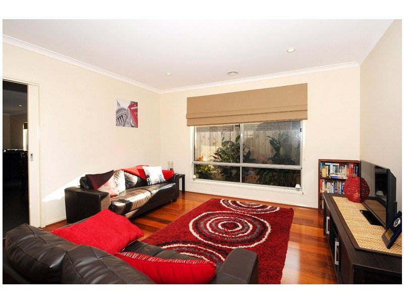 2 Beldale Court, Sandhurst VIC 3977