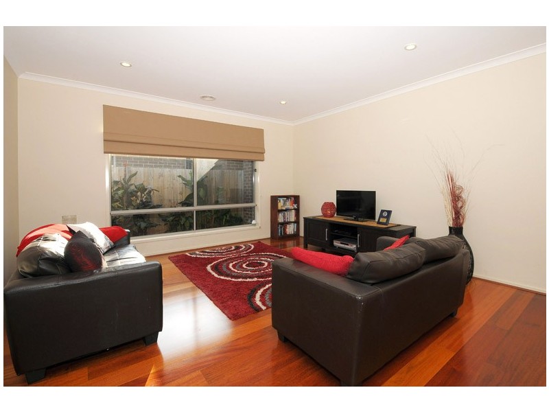 2 Beldale Court, Sandhurst VIC 3977