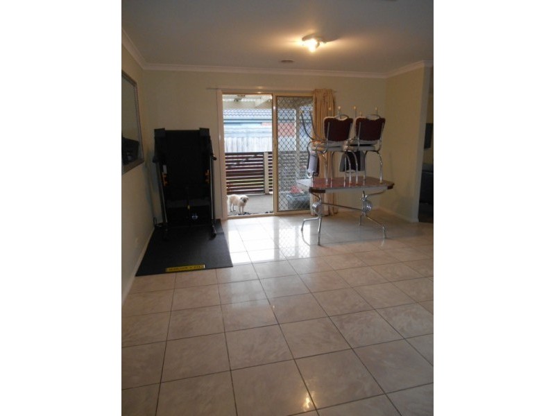 34 Oberon Drive, Carrum Downs VIC 3201