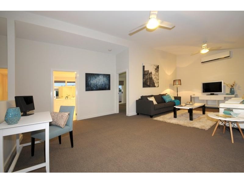 52 Apple Street, Pearcedale VIC 3912