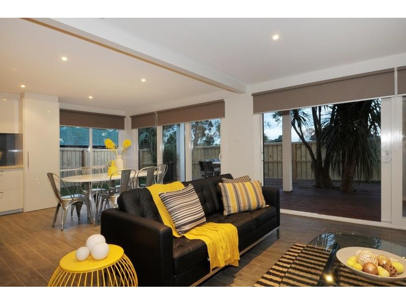 52 Apple Street, Pearcedale VIC 3912