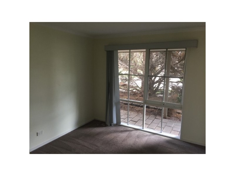 1 Burlorn Court, Carrum Downs VIC 3201