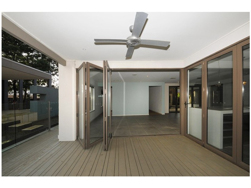 8 Peledora Place, Lyndhurst VIC 3975