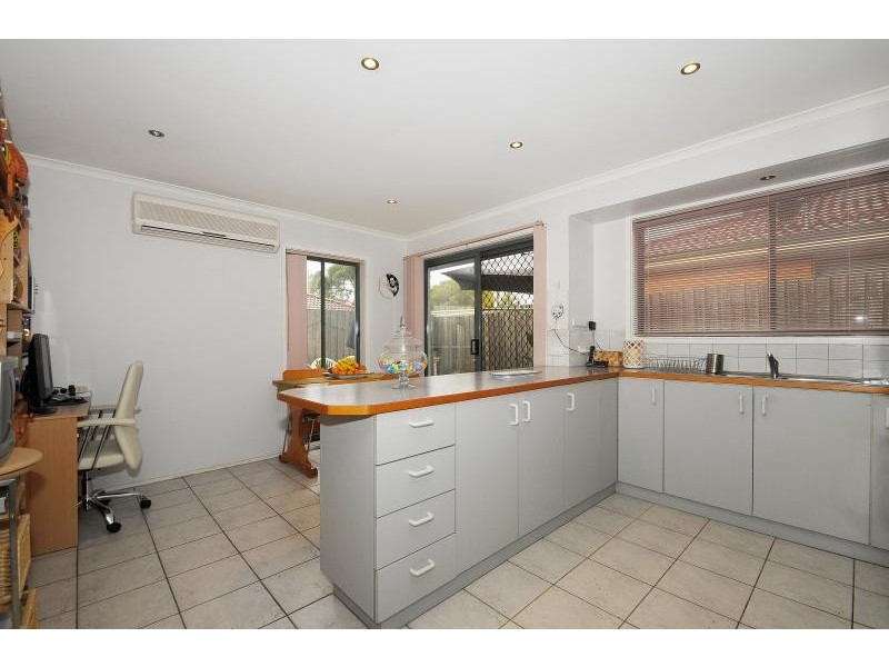 4 Orama Avenue, Carrum Downs VIC 3201