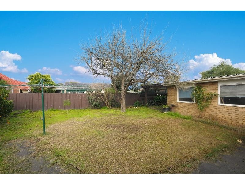 54 Maple Street, Seaford VIC 3198