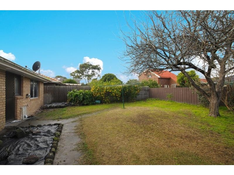 54 Maple Street, Seaford VIC 3198