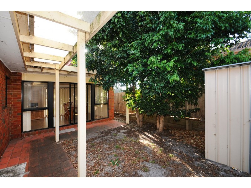 1/244 McCormicks Road, Skye VIC 3977