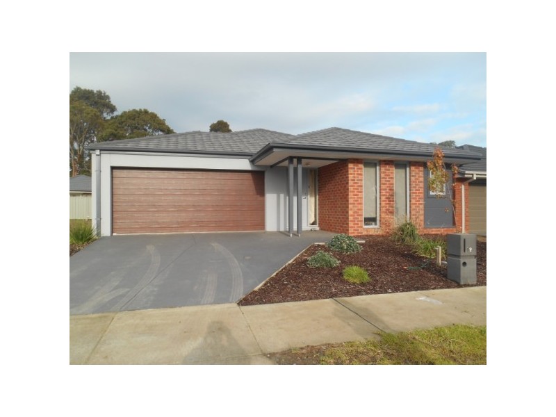 19 Wattlewoods Place, Carrum Downs VIC 3201