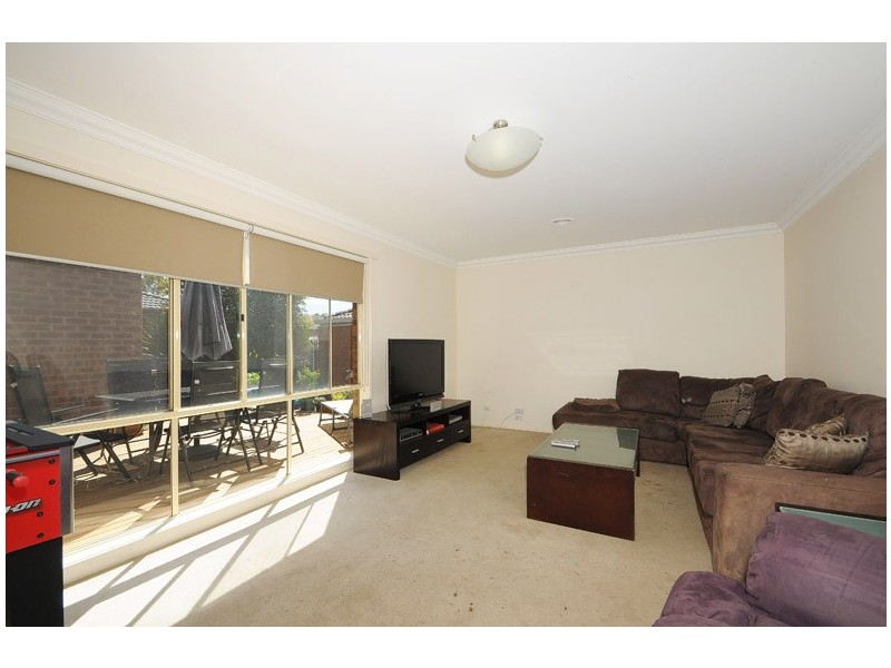 6 Esta Court, Carrum Downs VIC 3201