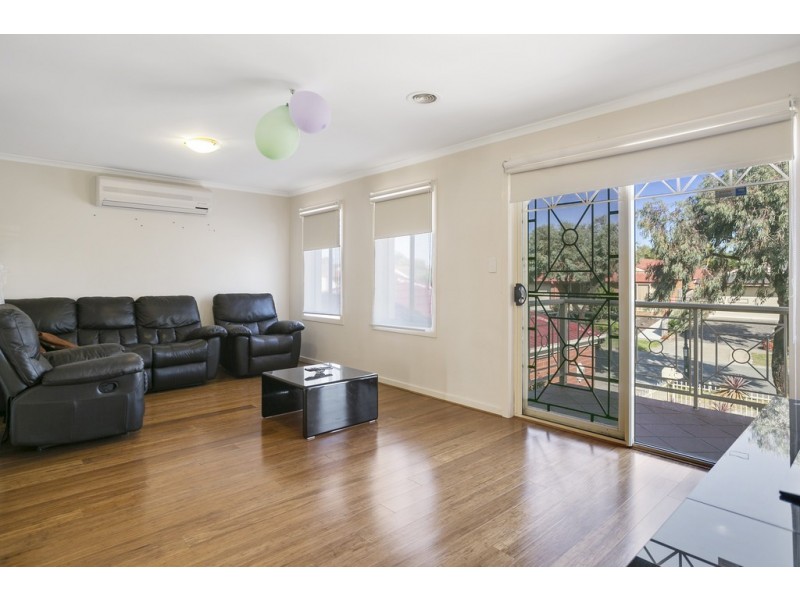 7 Edinburgh Drive, Skye VIC 3977