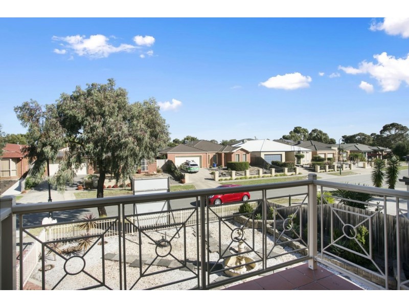 7 Edinburgh Drive, Skye VIC 3977
