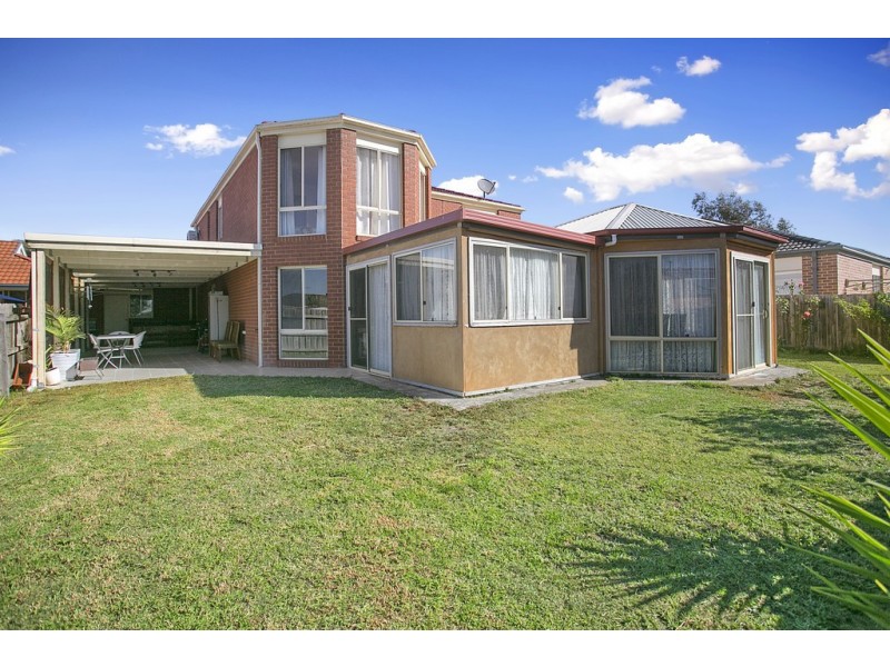 7 Edinburgh Drive, Skye VIC 3977