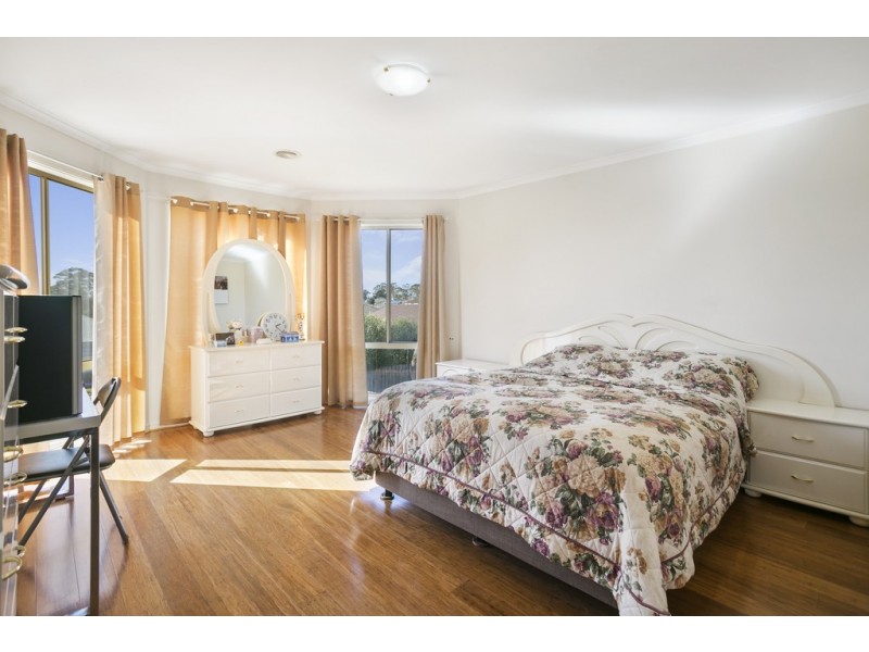 7 Edinburgh Drive, Skye VIC 3977
