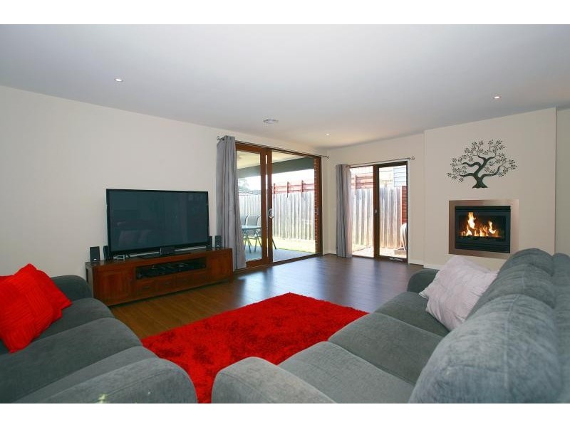 6 Bawden Street, Carrum Downs VIC 3201