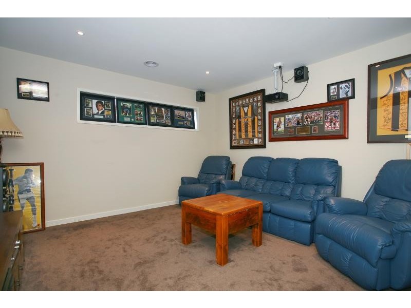 6 Bawden Street, Carrum Downs VIC 3201