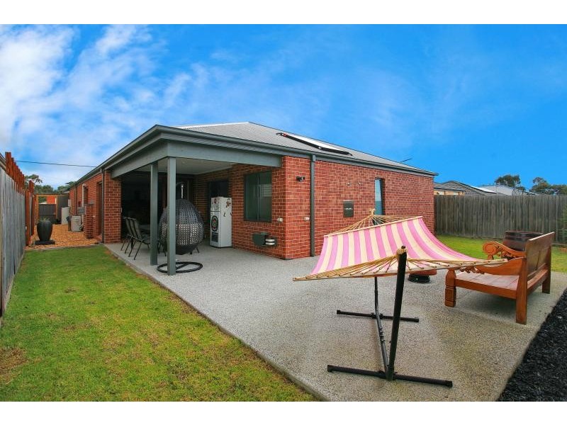 6 Bawden Street, Carrum Downs VIC 3201