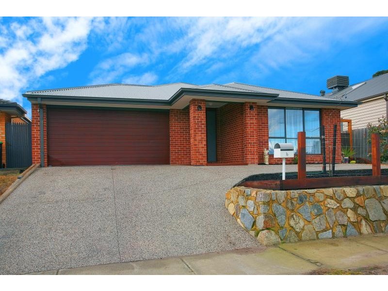 6 Bawden Street, Carrum Downs VIC 3201