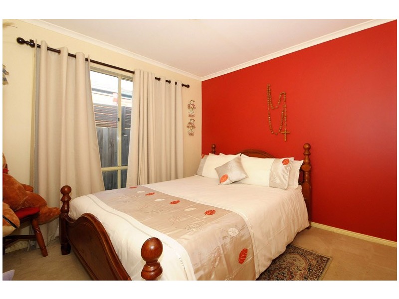 5 Delatite Way, Skye VIC 3977