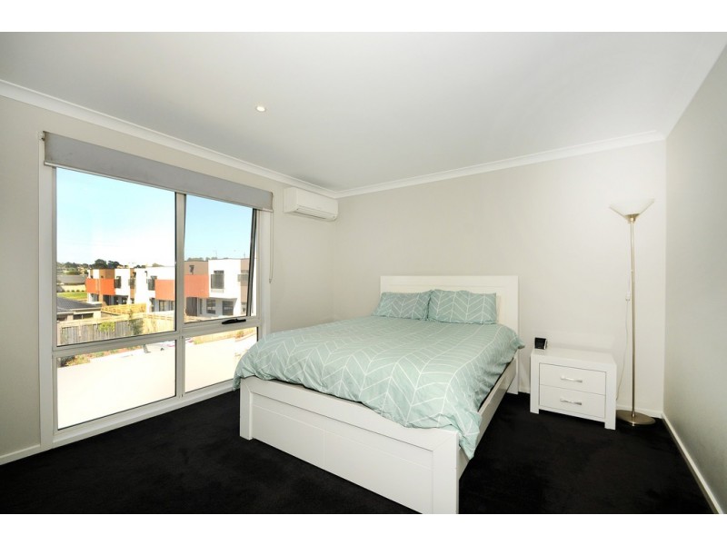 10 St Anthony Court, Carrum Downs VIC 3201