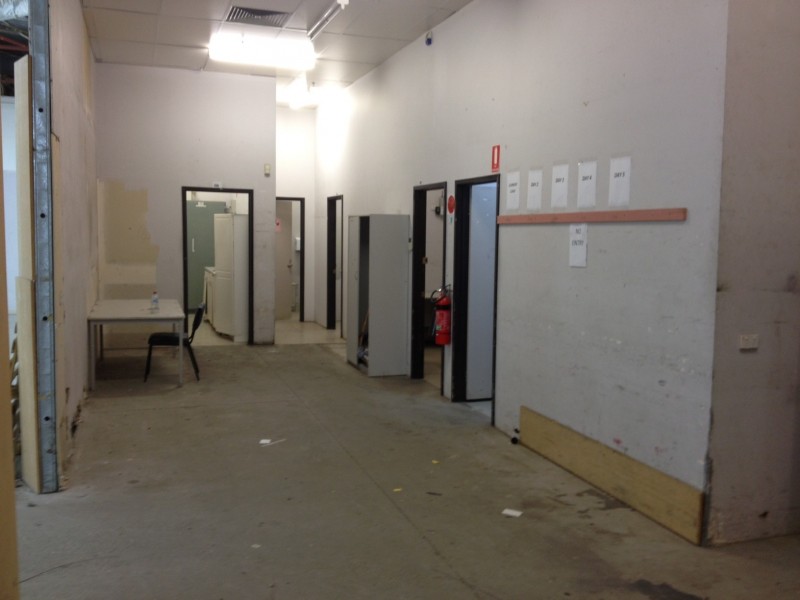 Shop 25/100 Hall Road, Carrum Downs VIC 3201