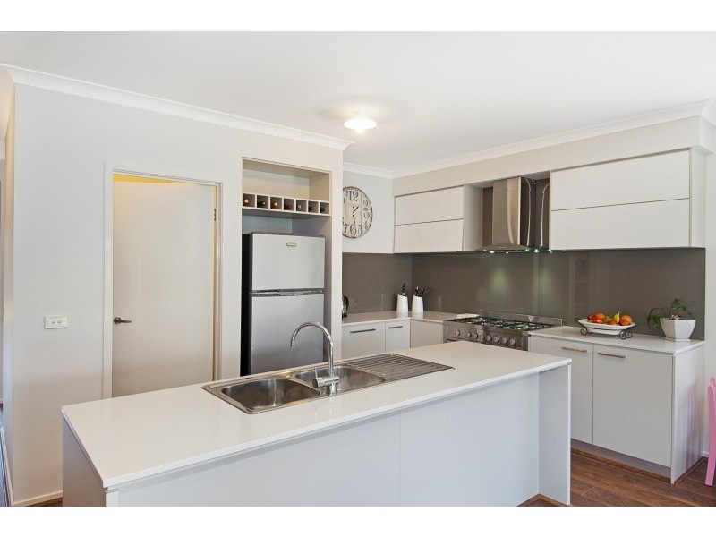13 Wattlewoods Place, Carrum Downs VIC 3201