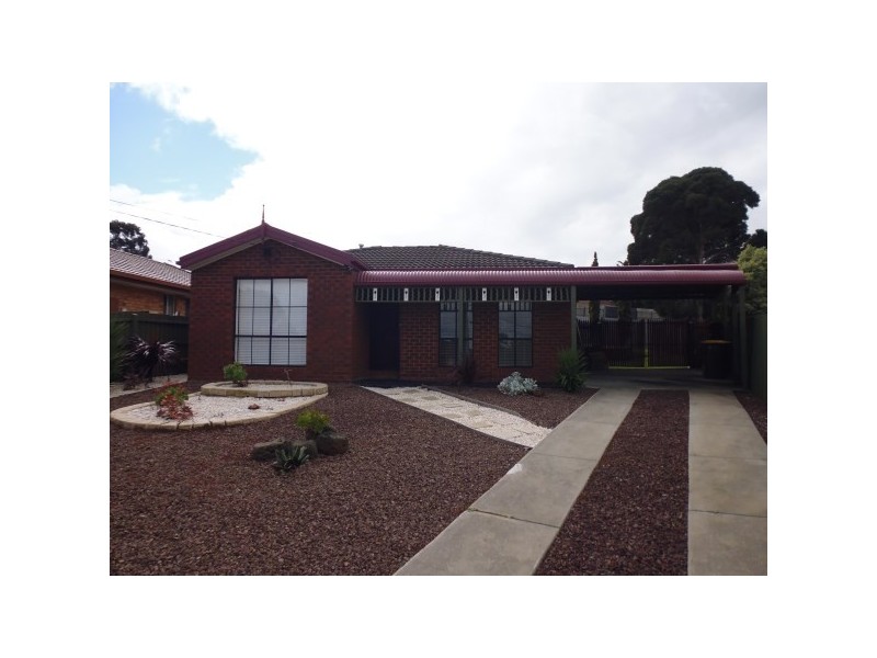 10 Belgrave Place, Carrum Downs VIC 3201
