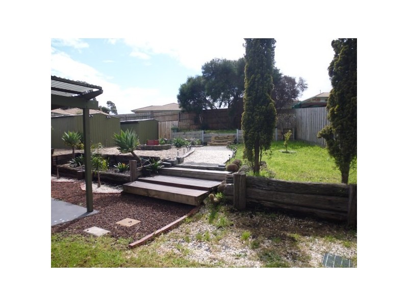 10 Belgrave Place, Carrum Downs VIC 3201
