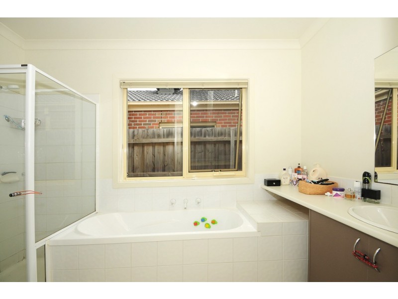 6/32 Lats Avenue, Carrum Downs VIC 3201