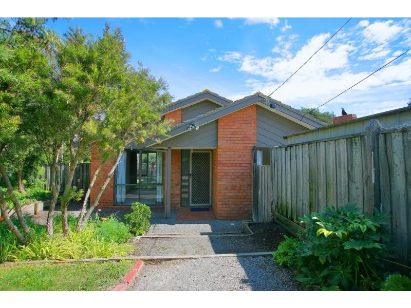 2 Hawthorn Court, Carrum Downs VIC 3201